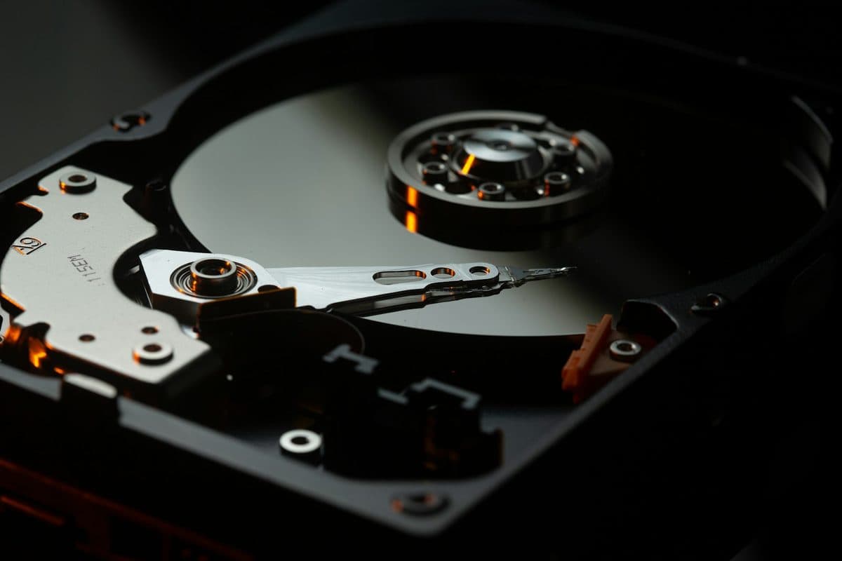 Data Recovery From a Dead Drive: What To Expect