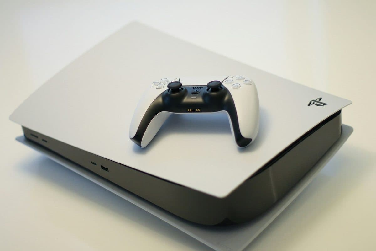 PS5 No Signal? Broken HDMI Port Symptoms To Look For